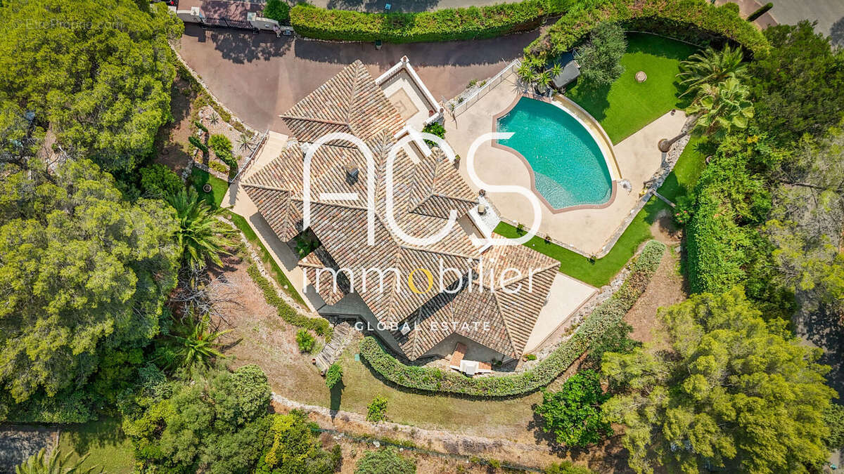 Maison à SAINT-RAPHAEL