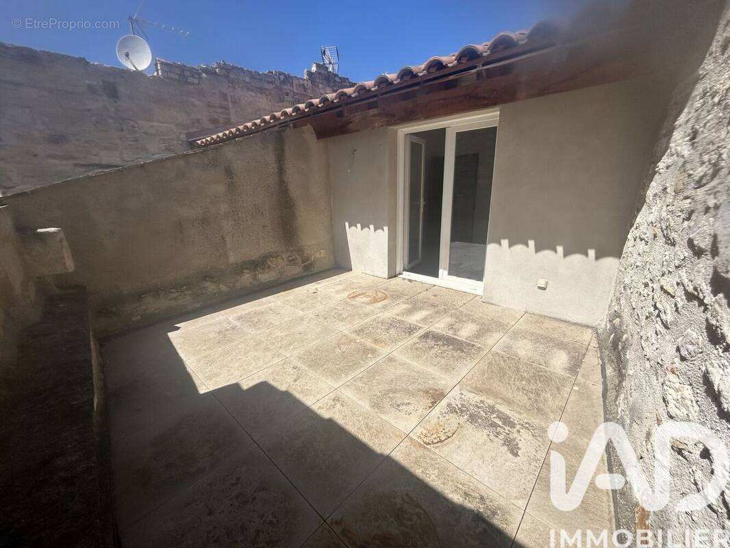 Photo 1 - Maison à ARAMON