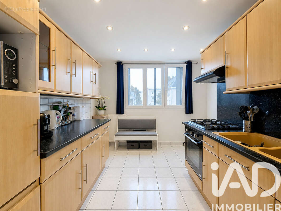 Photo 4 - Appartement à LE PLESSIS-TREVISE