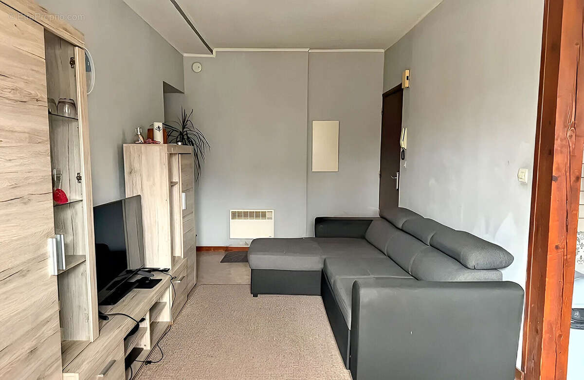 Appartement 2 chambres à deux pas de la place Grévy - photo 3