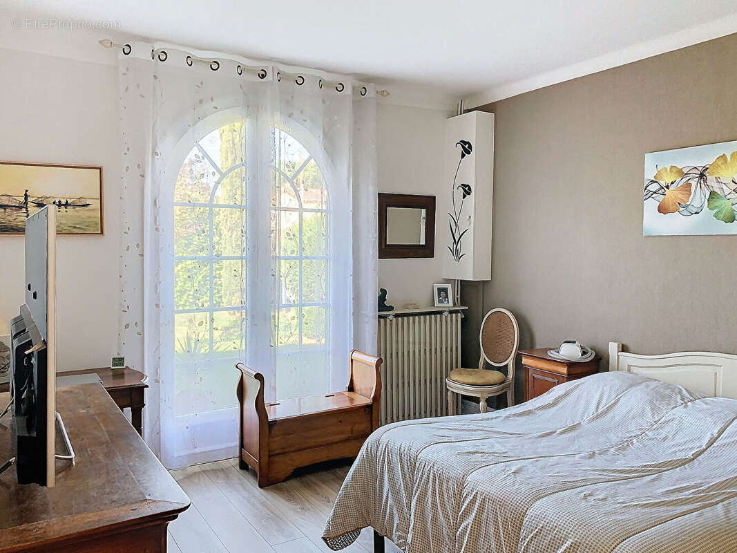 Maison à CADAUJAC
