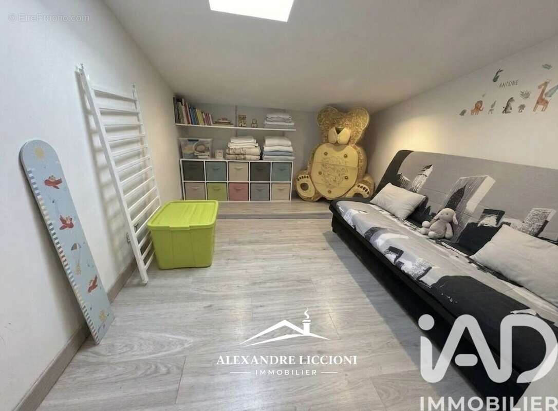 Photo 9 - Maison à TOURVES