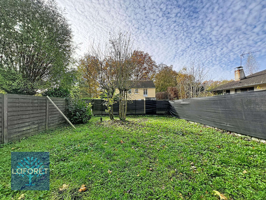 Maison à LA FERTE-ALAIS