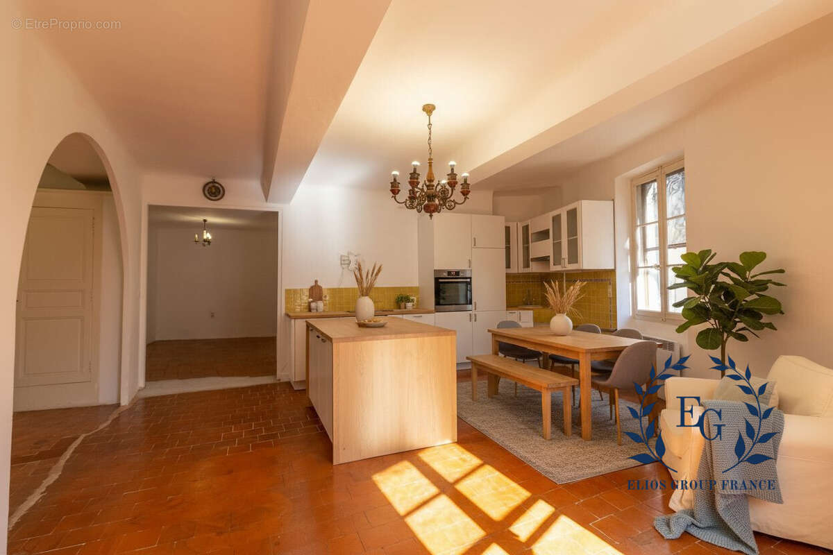 Appartement à BARJOLS