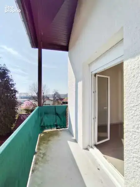 Appartement 83 m² à Mezire  - photo 9