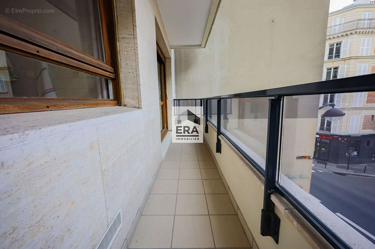 Appartement à PARIS-14E