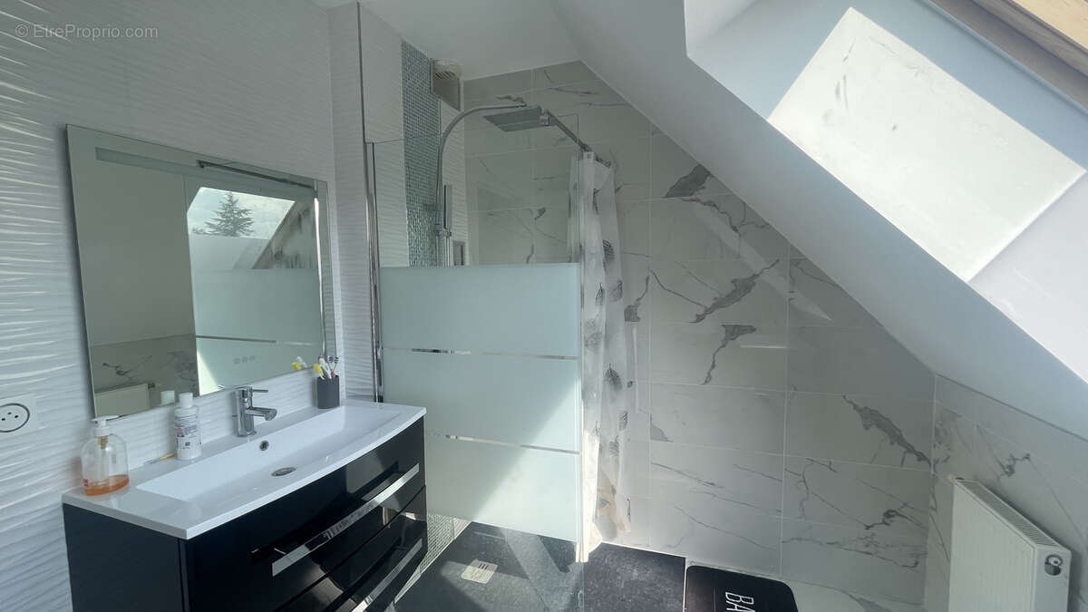 Maison individuelle de trois chambre sur 323m2 de terrain - photo 11