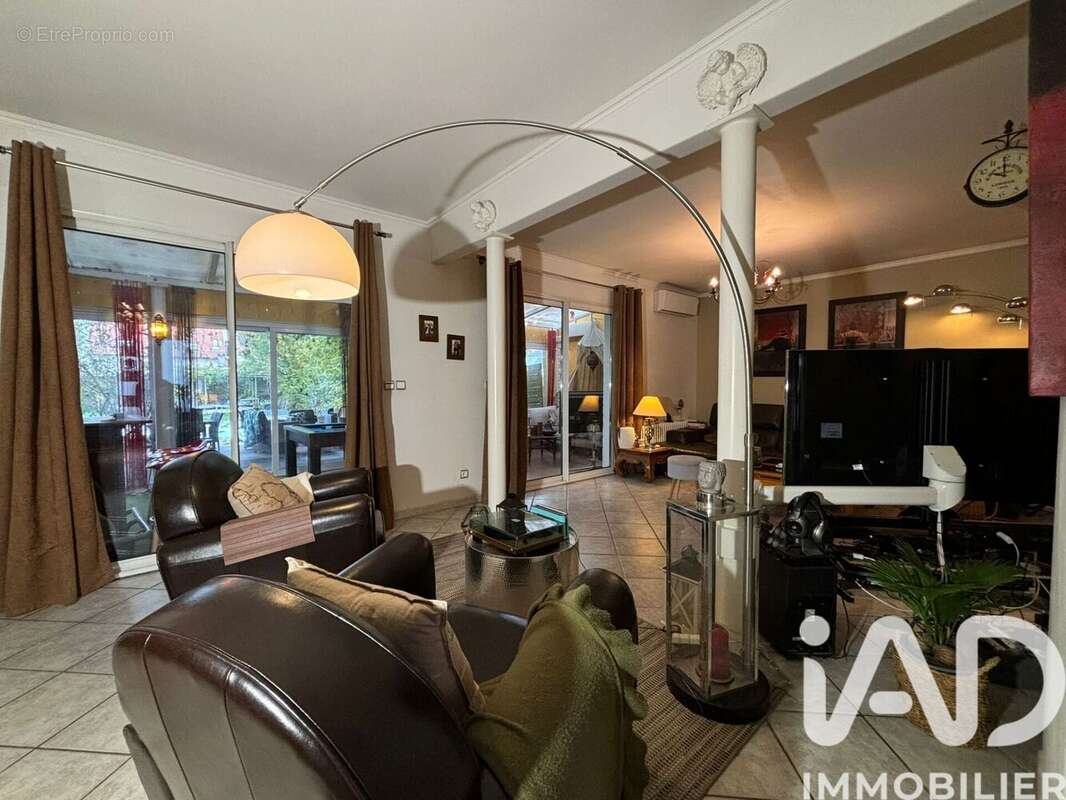 Photo 6 - Maison à VILLIERS-SUR-MARNE