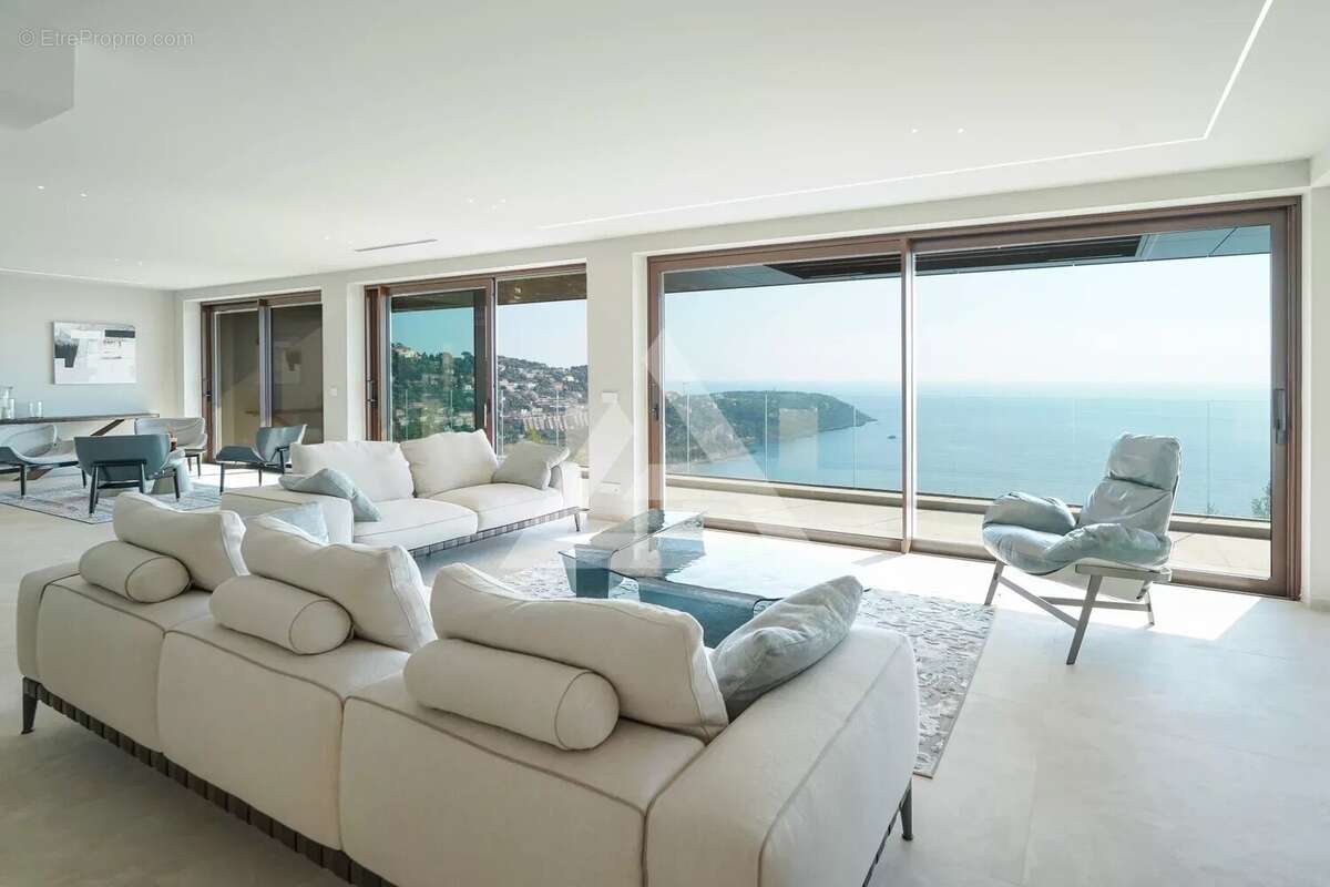 Maison à ROQUEBRUNE-CAP-MARTIN