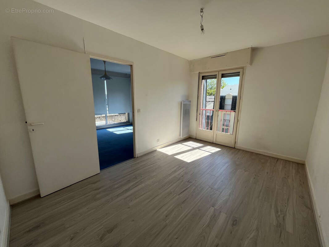 Appartement à ARGENTON-SUR-CREUSE