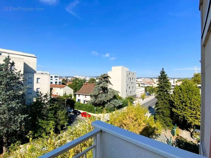 Appartement à VILLEURBANNE