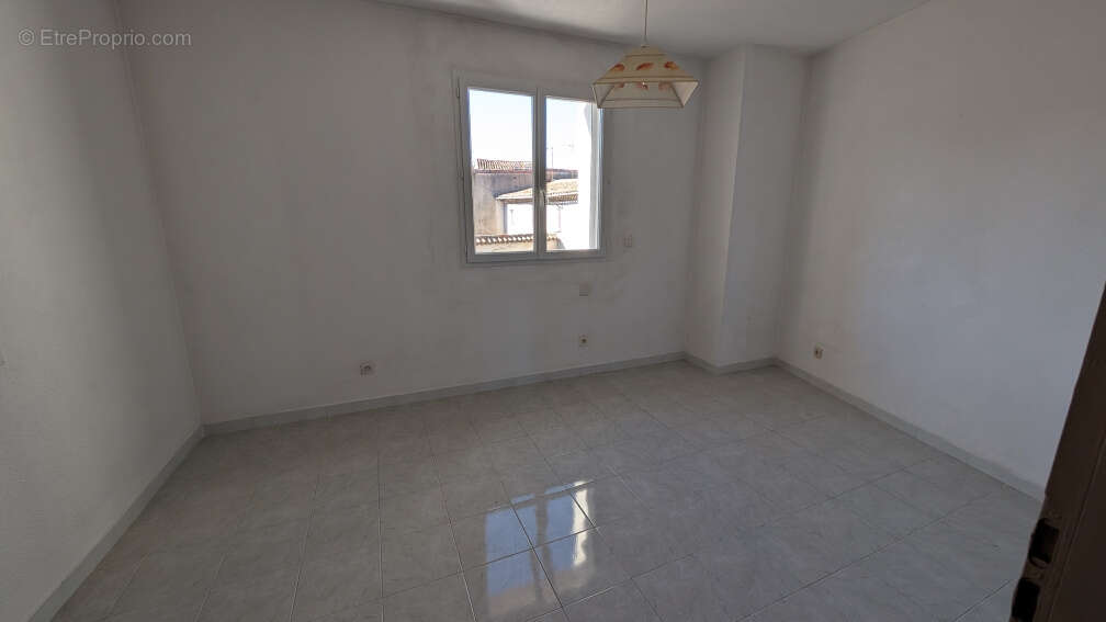 Appartement à GANGES