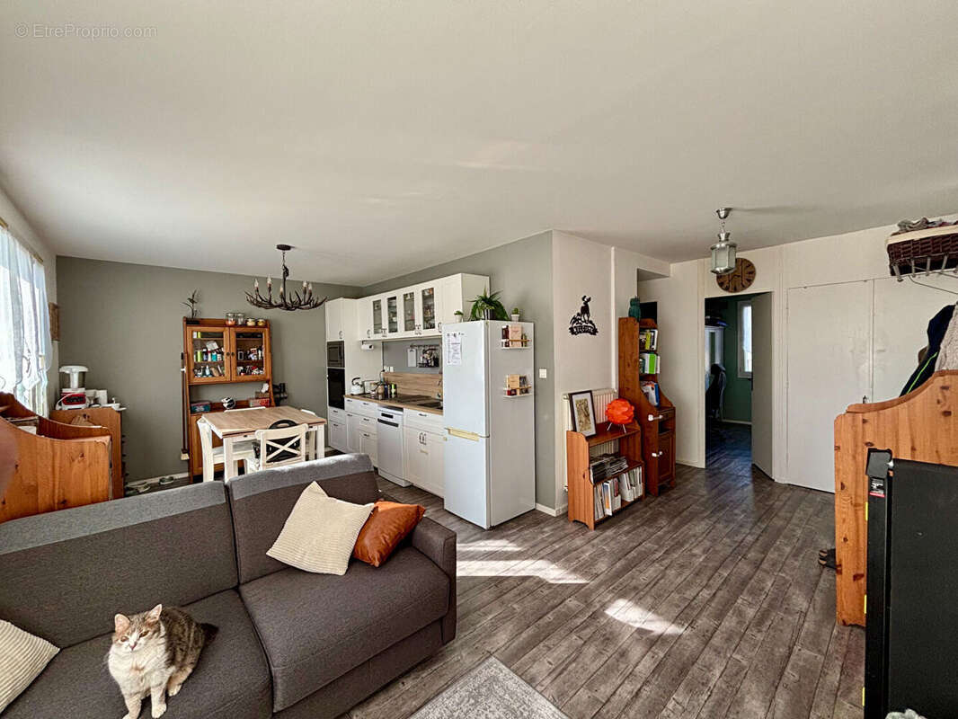 Appartement à MONTLUEL
