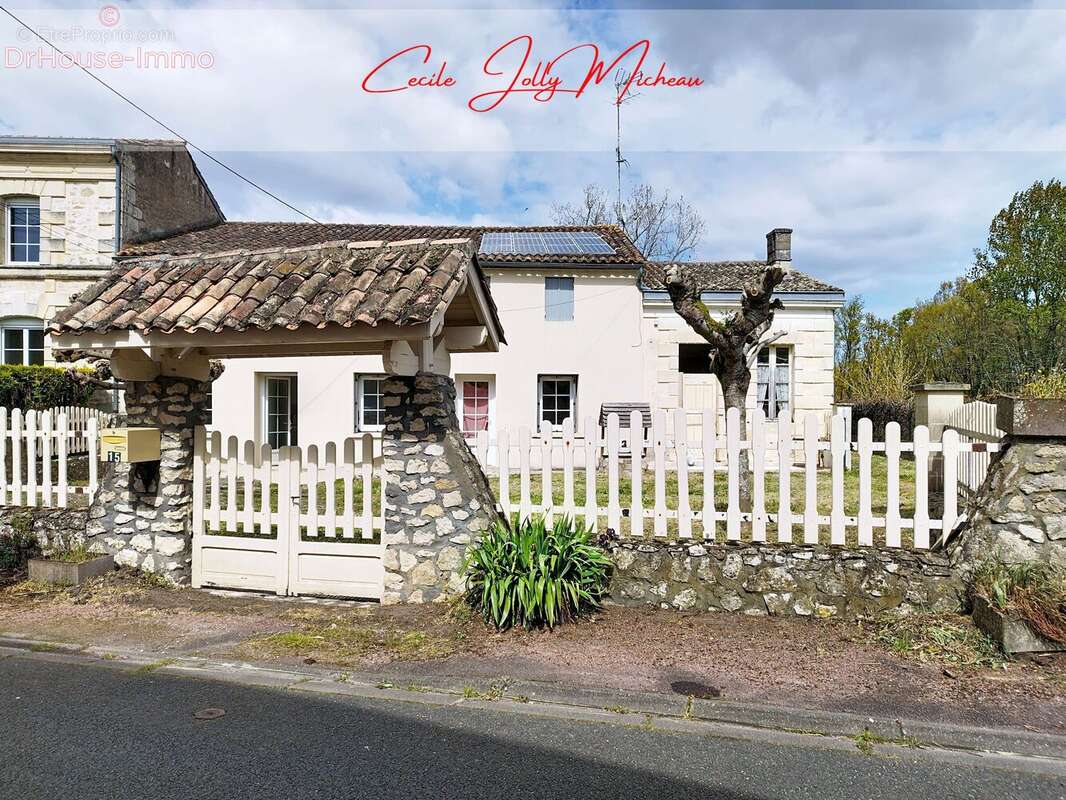 Maison à BRAUD-ET-SAINT-LOUIS