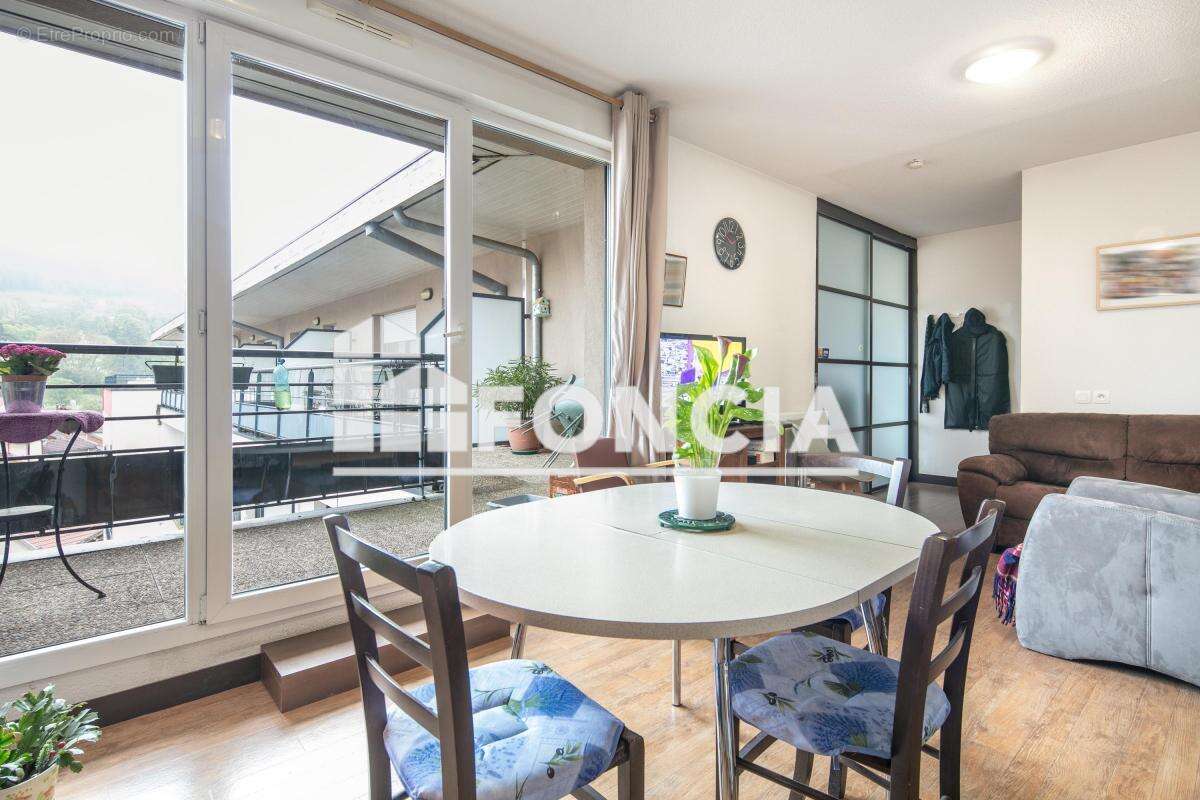 Appartement à VOIRON