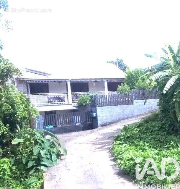 Photo 2 - Maison à LE TAMPON