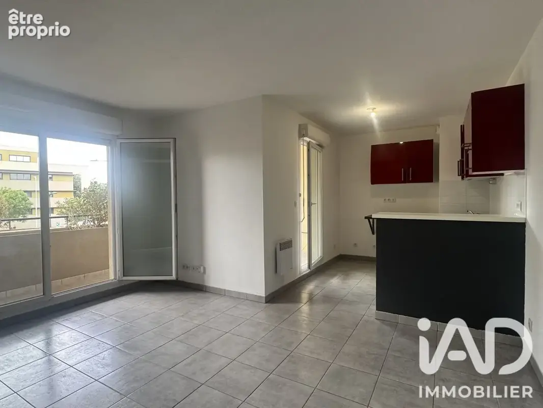 Photo 1 - Appartement à NIMES
