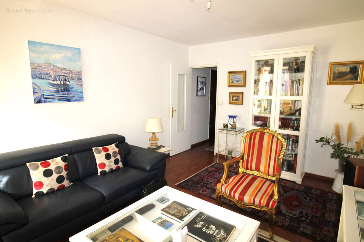 Autre à AIX-EN-PROVENCE