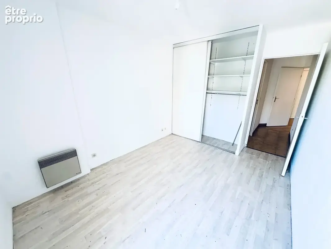 T2 55m2 Terrasse, ascenseur et parking sous sol, Le garlaban résidence fermée Aix en Provence, - photo 8