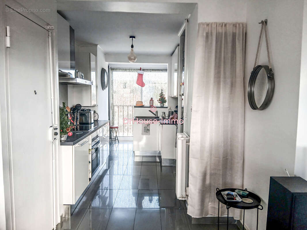 Appartement à MARSEILLE-13E