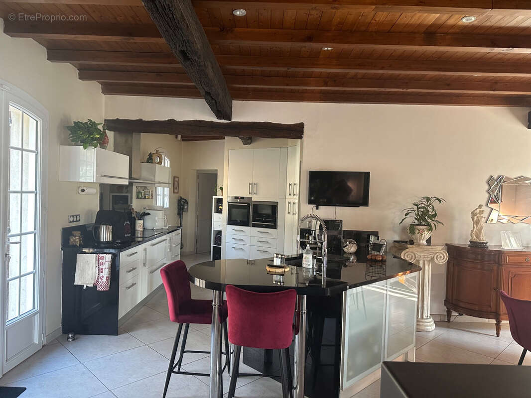 Maison à SAINT-CAPRAIS-DE-LERM