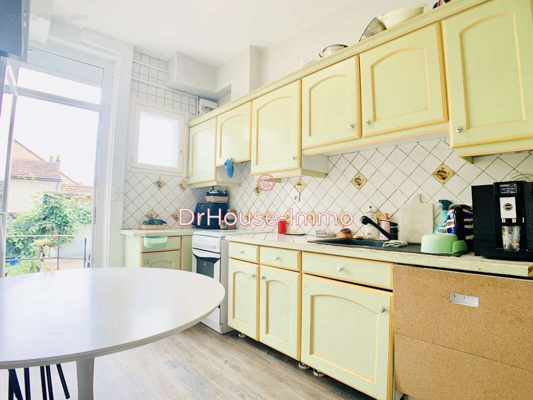 Maison à CHALETTE-SUR-LOING