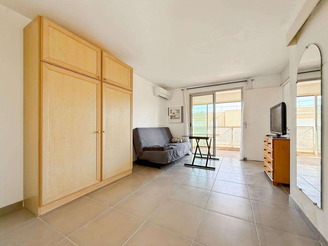 Appartement à FREJUS