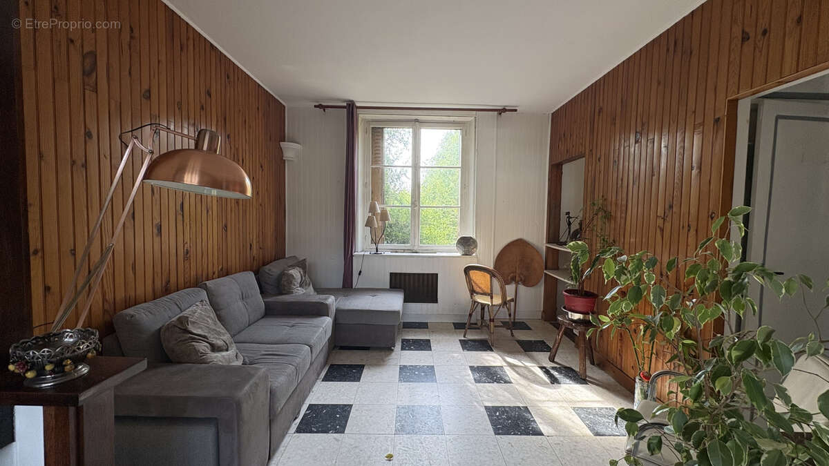 Cires-lès-mello maison de 112m2 - photo 3