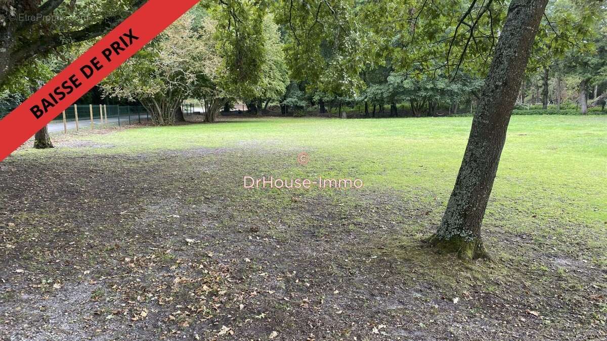 Terrain à LA TESTE-DE-BUCH