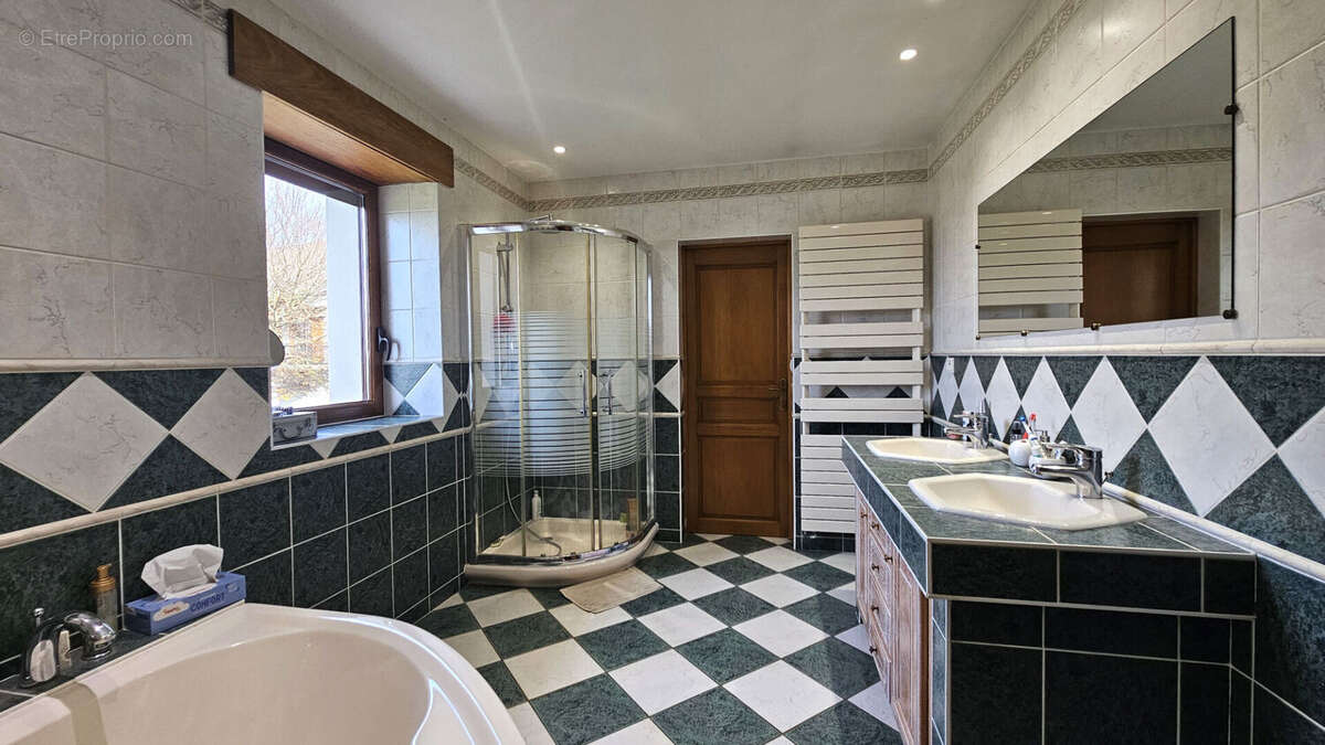 Maison à CHAMPAGNEUX