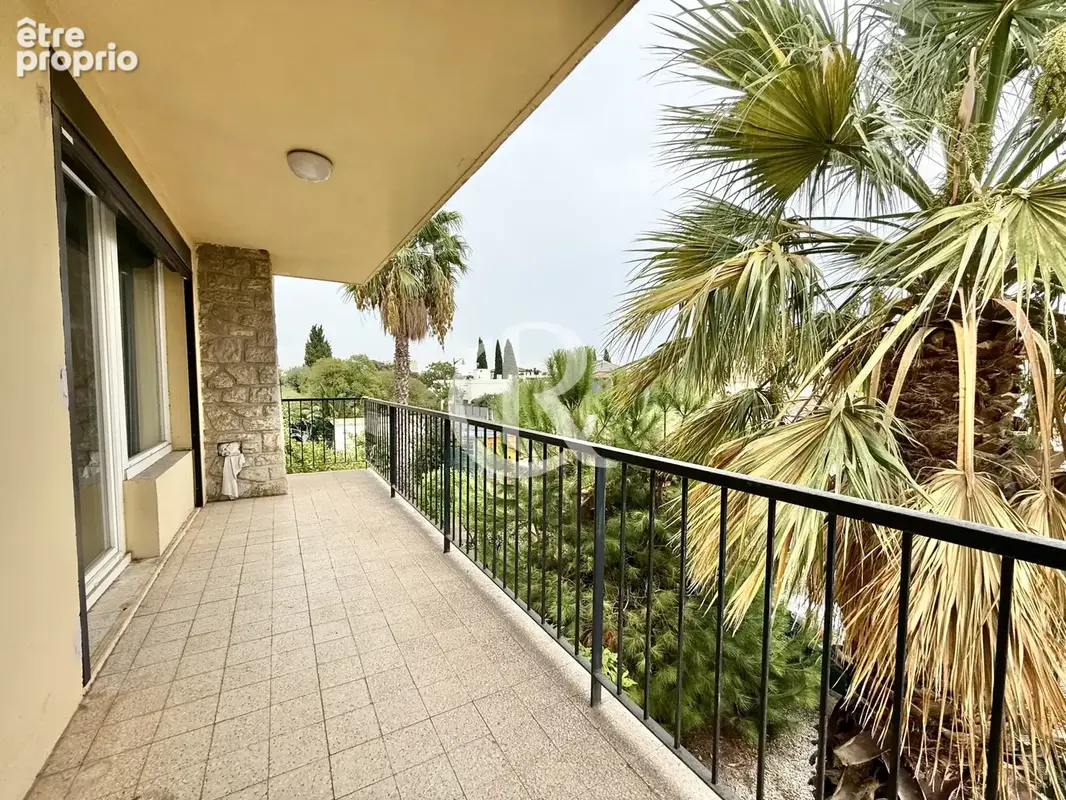 Villa centre ville - photo 4