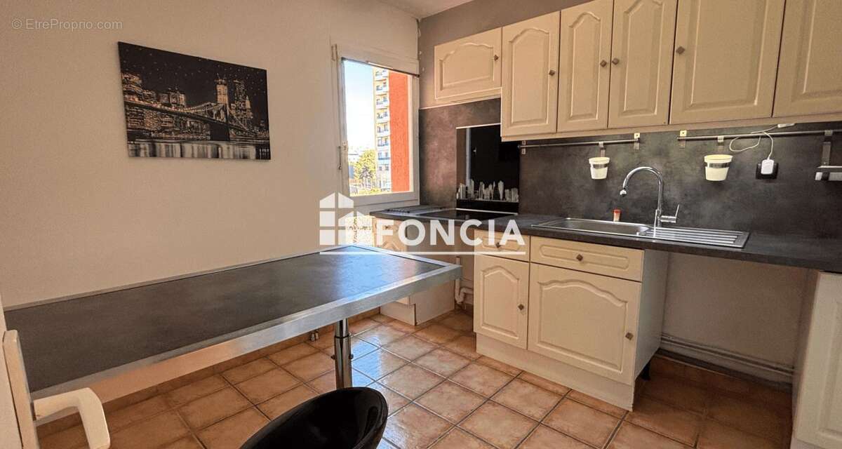 Appartement à MARSEILLE-14E