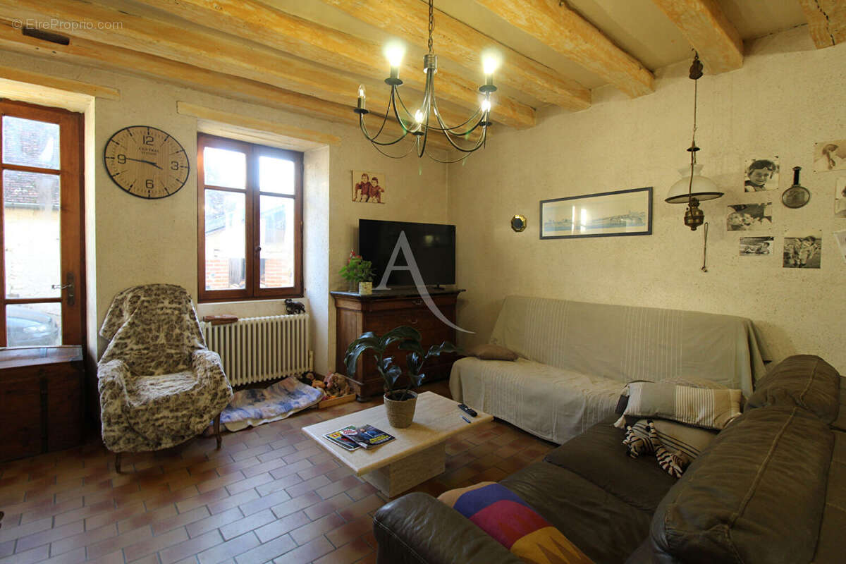 Maison à VILLEBAROU