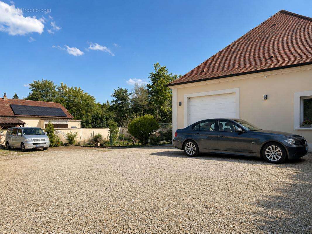 Maison à VILLEFARGEAU