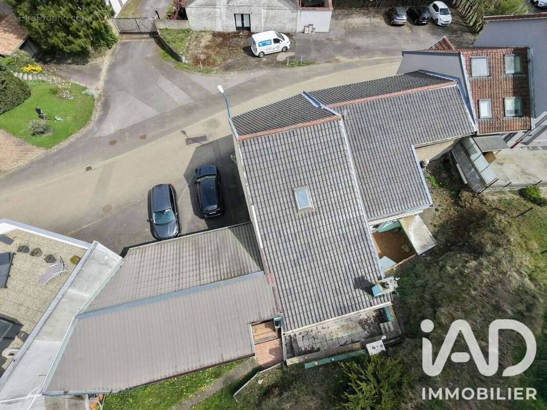 Maison 185 m² à Volmerange-Les-Mines  - photo 4