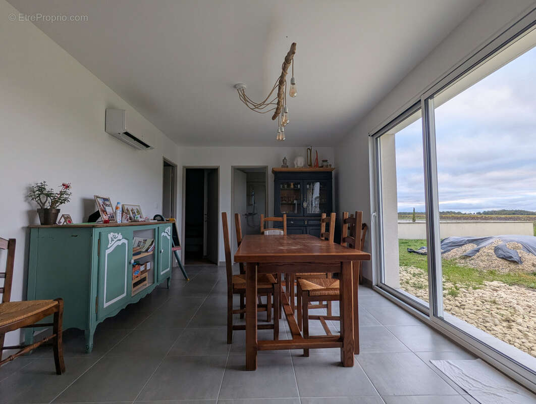 Maison à SAINTE-LHEURINE