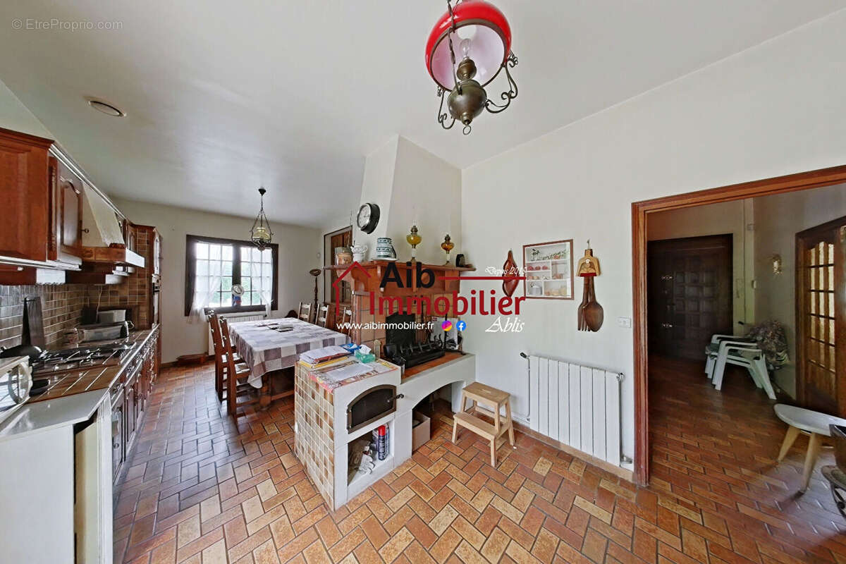 Maison à ABLIS