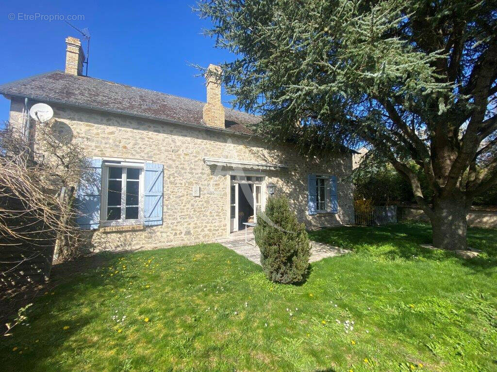 Maison à PITHIVIERS-LE-VIEIL