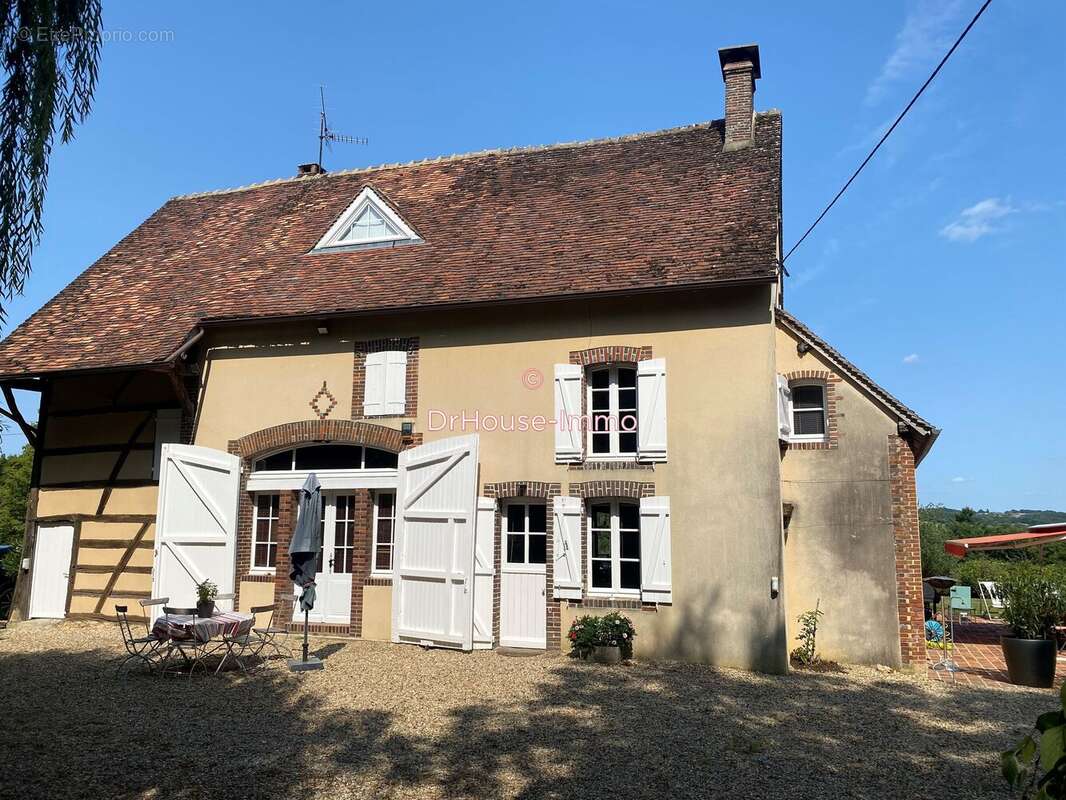 Maison 208 m² à Dracy  - photo 29