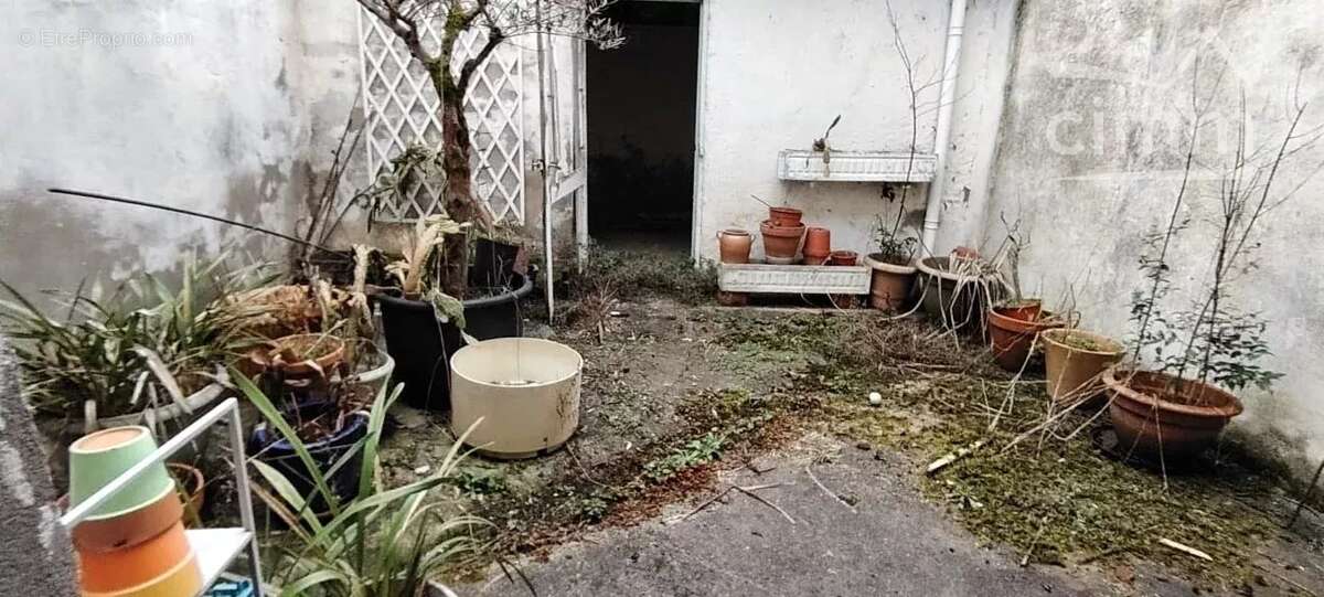 Appartement à LAYRAC