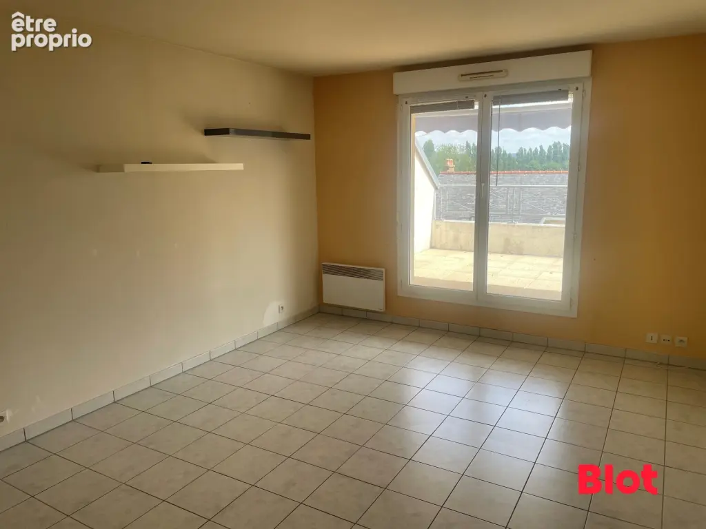 Appartement 4 pièces 63 m² à vendre à Fougeres (35300) - photo 3