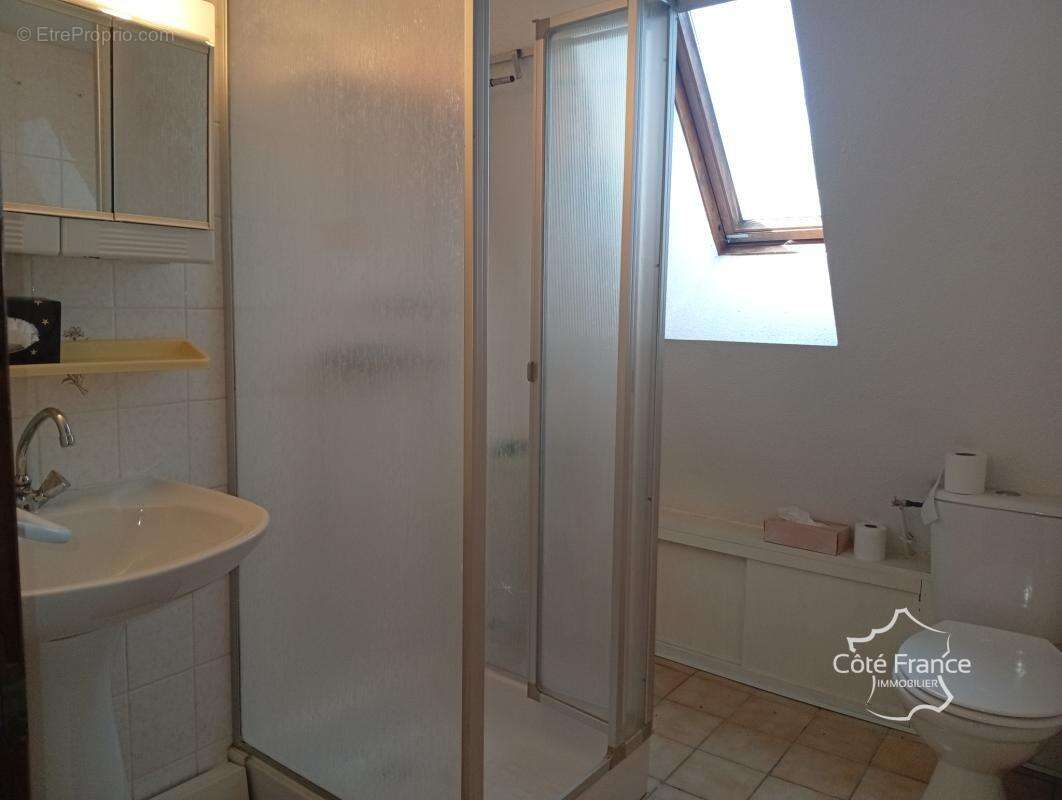 Authentique maison en pierre avec dépendances, puits, citern - photo 11