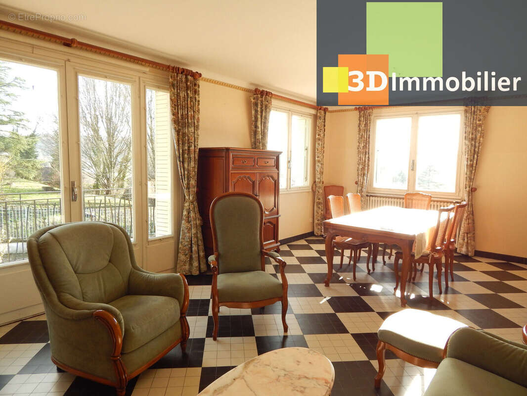 Photo 4 - Maison à LONS-LE-SAUNIER