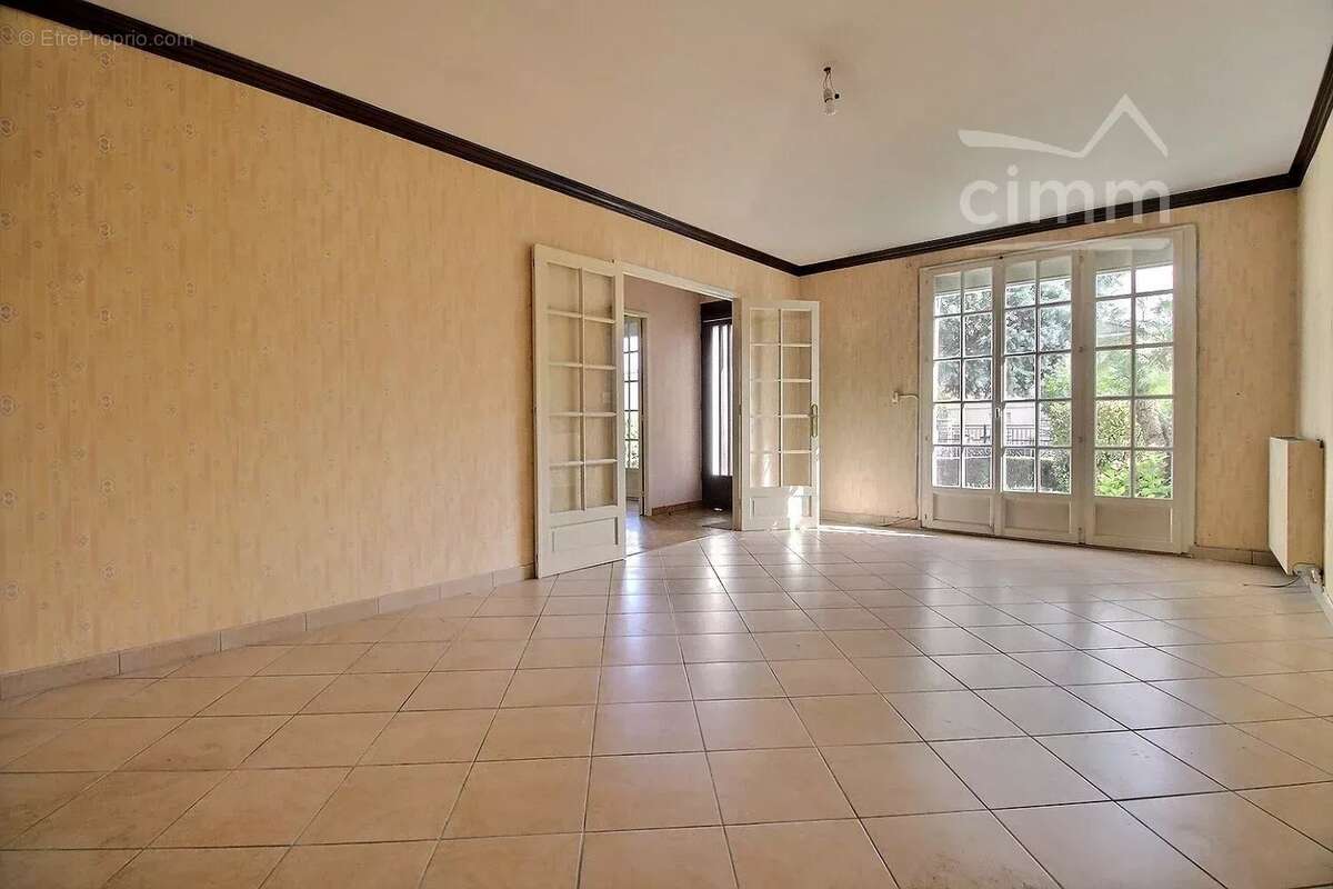 Maison à JOUE-LES-TOURS