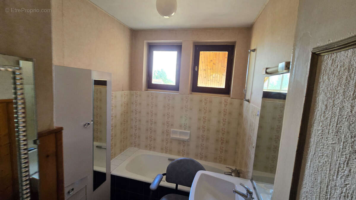 Maison 70m² à charroux - photo 4