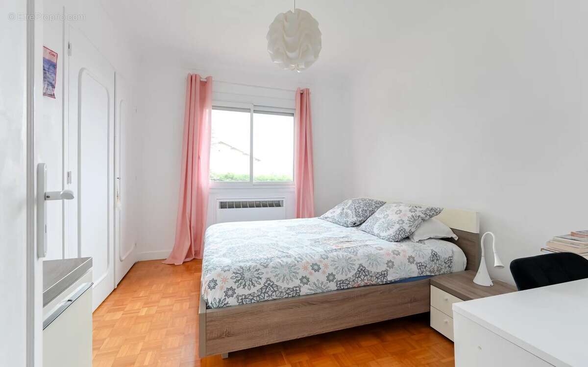 Maison à SAINTE-CONSORCE