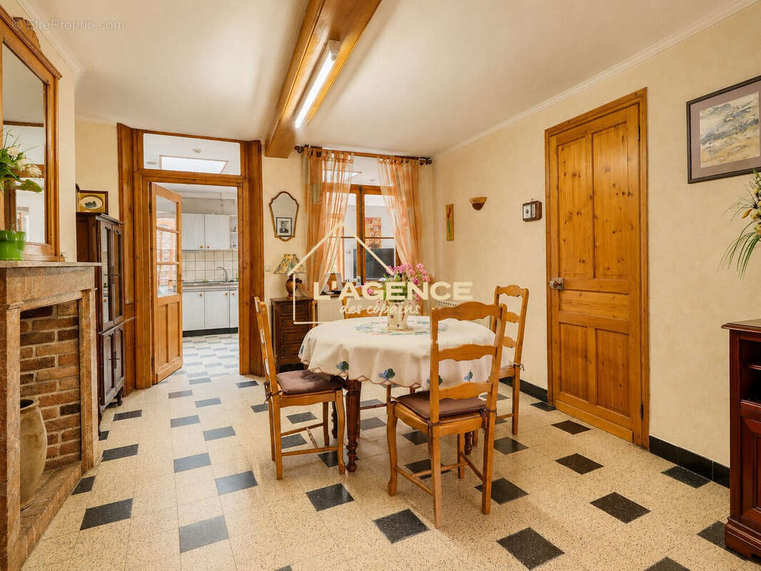 Maison 160 m² à Steenbecque  - photo 3