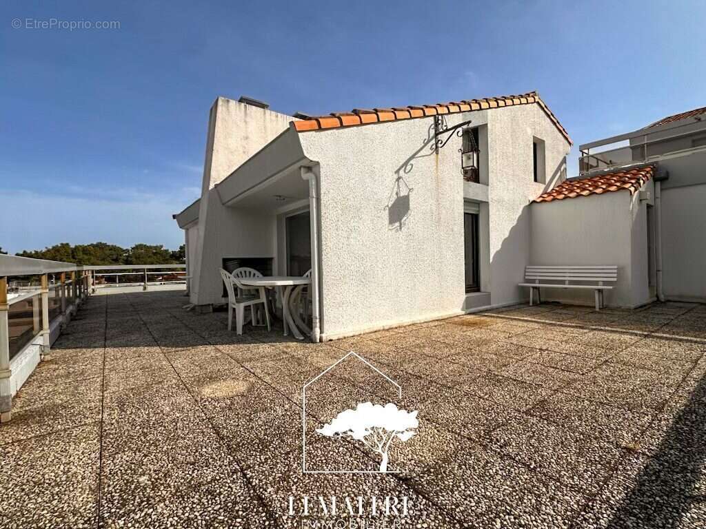 Appartement à LES MATHES