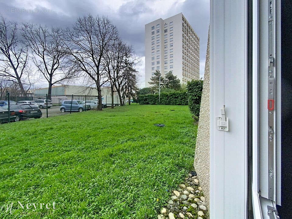 Appartement à LYON-8E