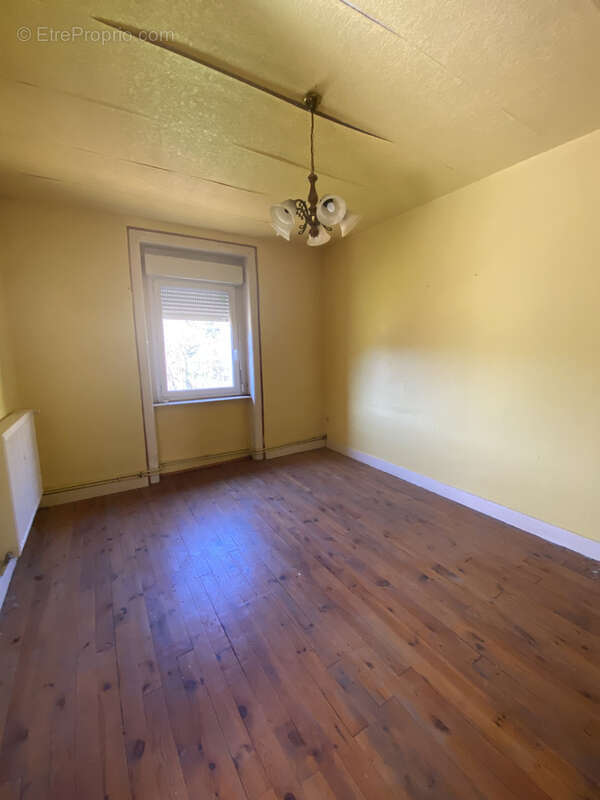 Appartement à PONT-SALOMON